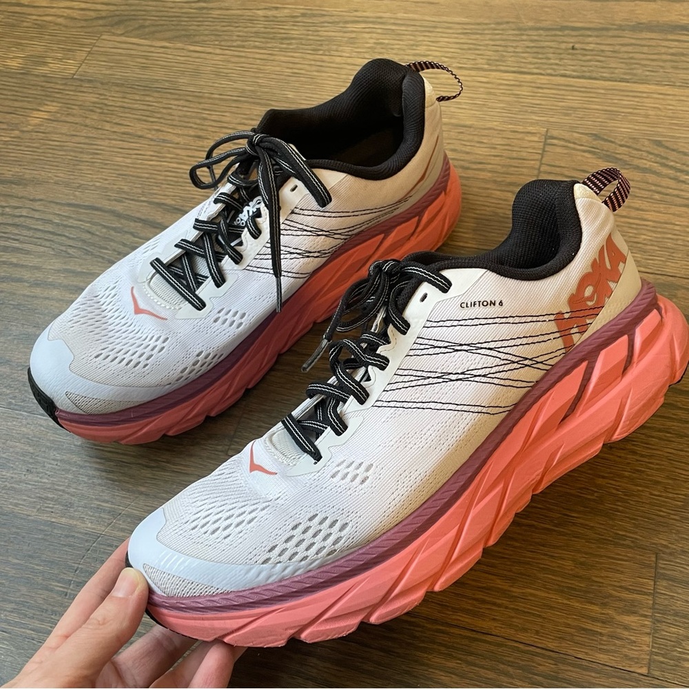 Hoka One One Clifton 6 Women's Running Shoes Nimbus Cloud / Lantana size 9